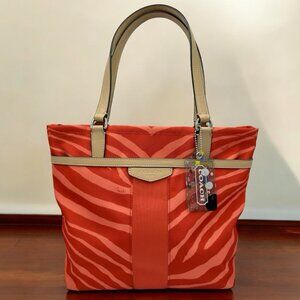 💰SALE💰 COACH Signature Fabric Orange/Tan Zebra Print Tote w/Leather Trim